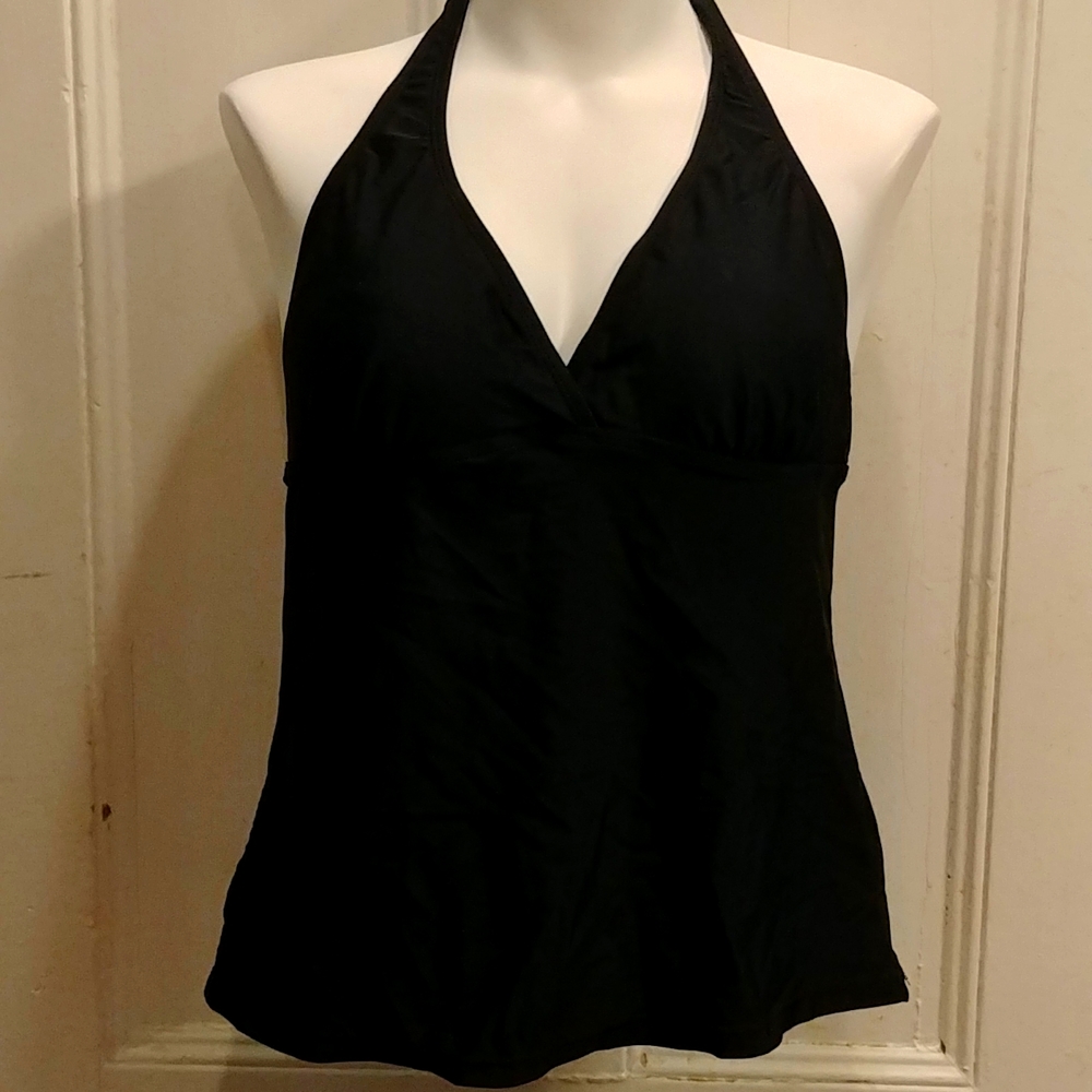 🎉2/$16 South Coast Halter Black Tankini Top